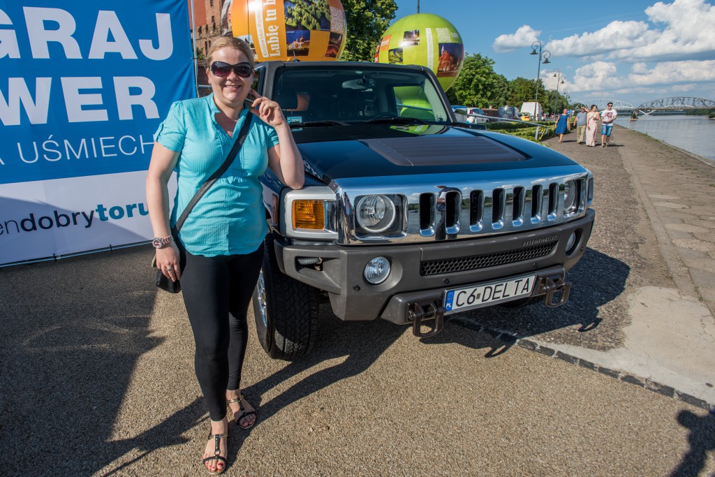 Najśmieszniejsze fotki przy hummerze