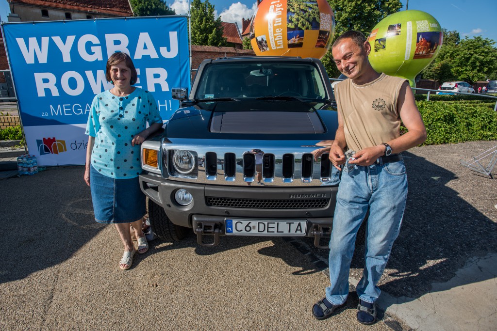Najśmieszniejsze fotki przy hummerze