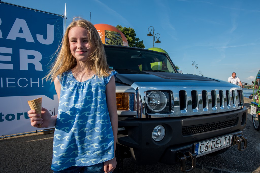 Najśmieszniejsze fotki przy hummerze