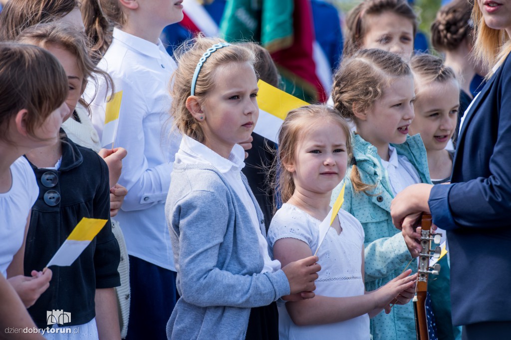 Pamiątkowa tablica na cześć Jana Pawła II
