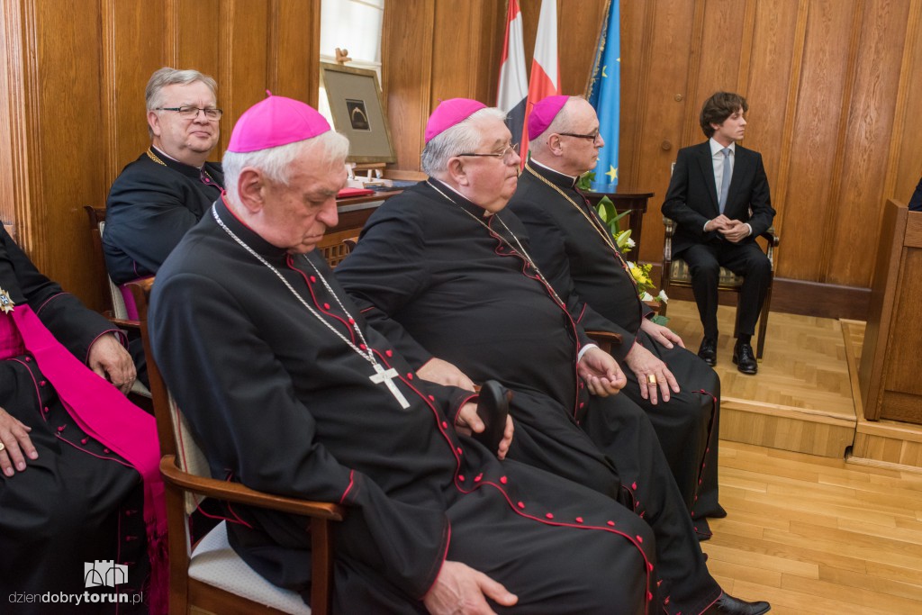 Uroczysta sesja sejmiku na Święto Województwa