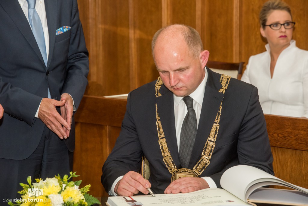 Uroczysta sesja sejmiku na Święto Województwa