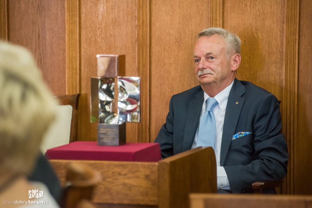 Uroczysta sesja sejmiku na Święto Województwa