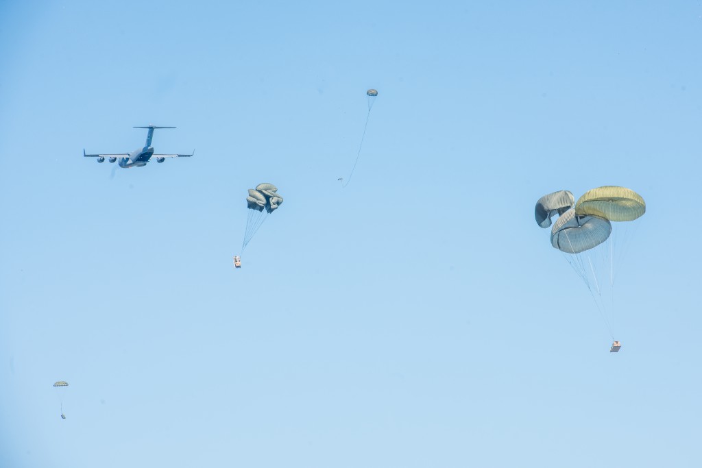 Anakonda 16 - zrzut na poligonie