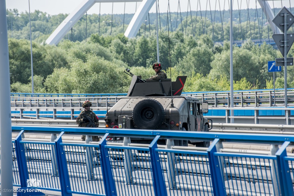 Anakonda 16 - odbijanie mostu