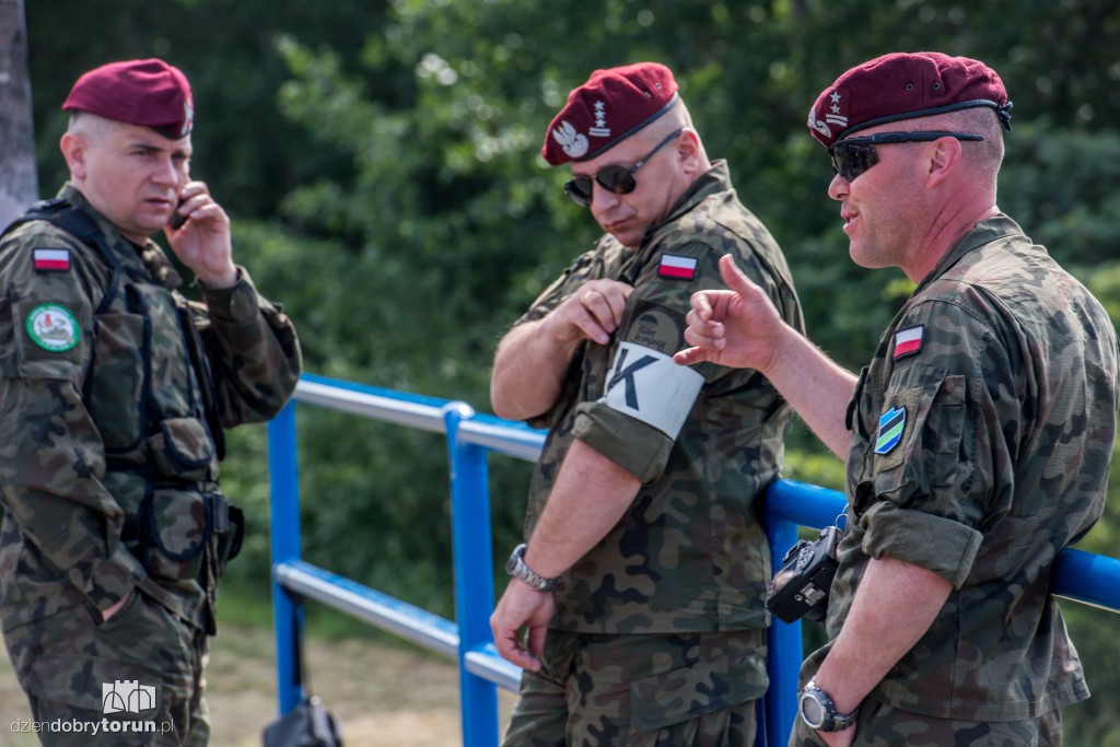 Anakonda 16 - odbijanie mostu