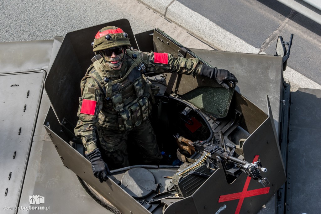 Anakonda 16 - odbijanie mostu