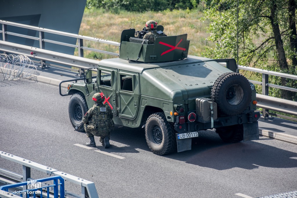 Anakonda 16 - odbijanie mostu
