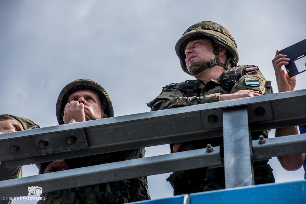 Anakonda 16 - odbijanie mostu