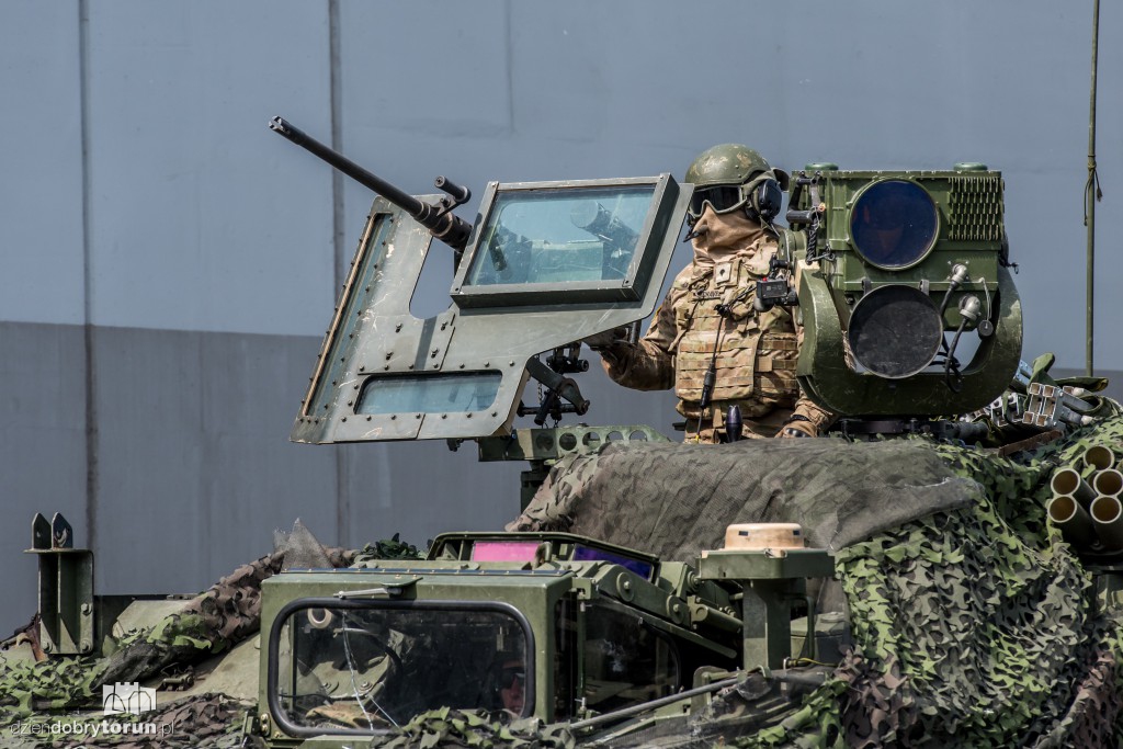 Anakonda 16 - odbijanie mostu