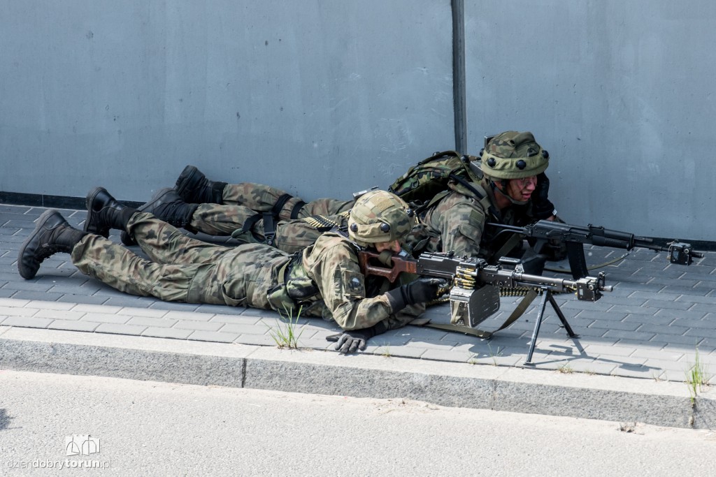 Anakonda 16 - odbijanie mostu