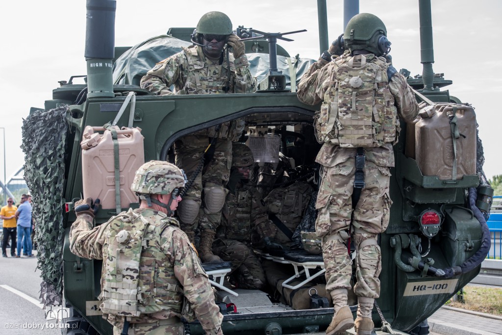 Anakonda 16 - odbijanie mostu