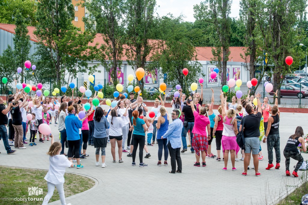 Charytatywny maraton zumby w pidżamach