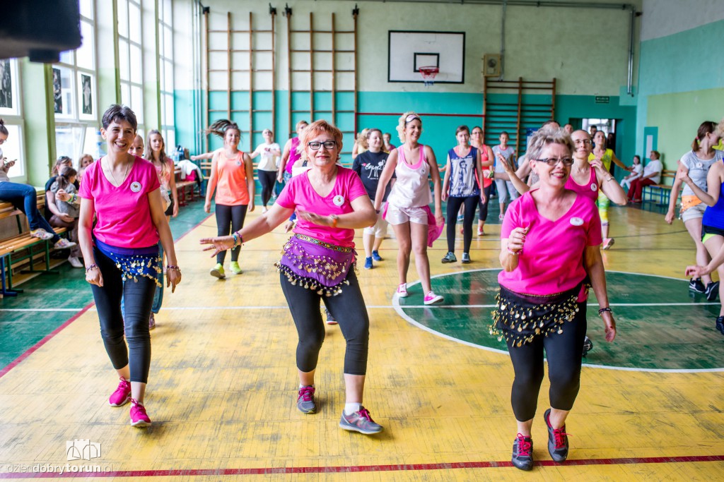 Charytatywny maraton zumby w pidżamach