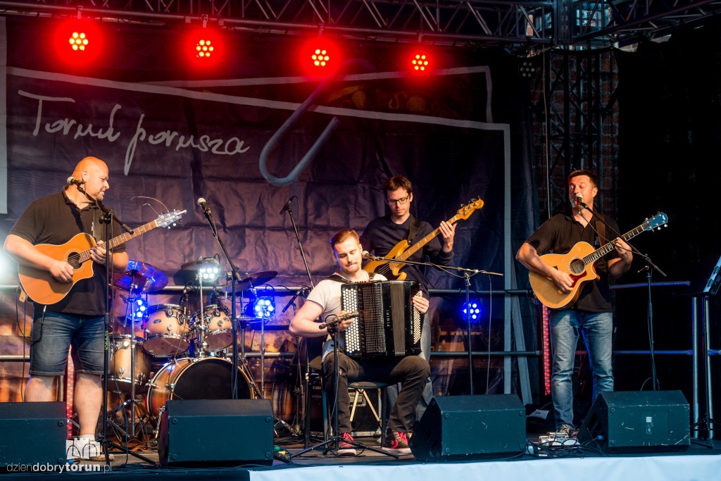 Festiwal Szant w ruinach zamku