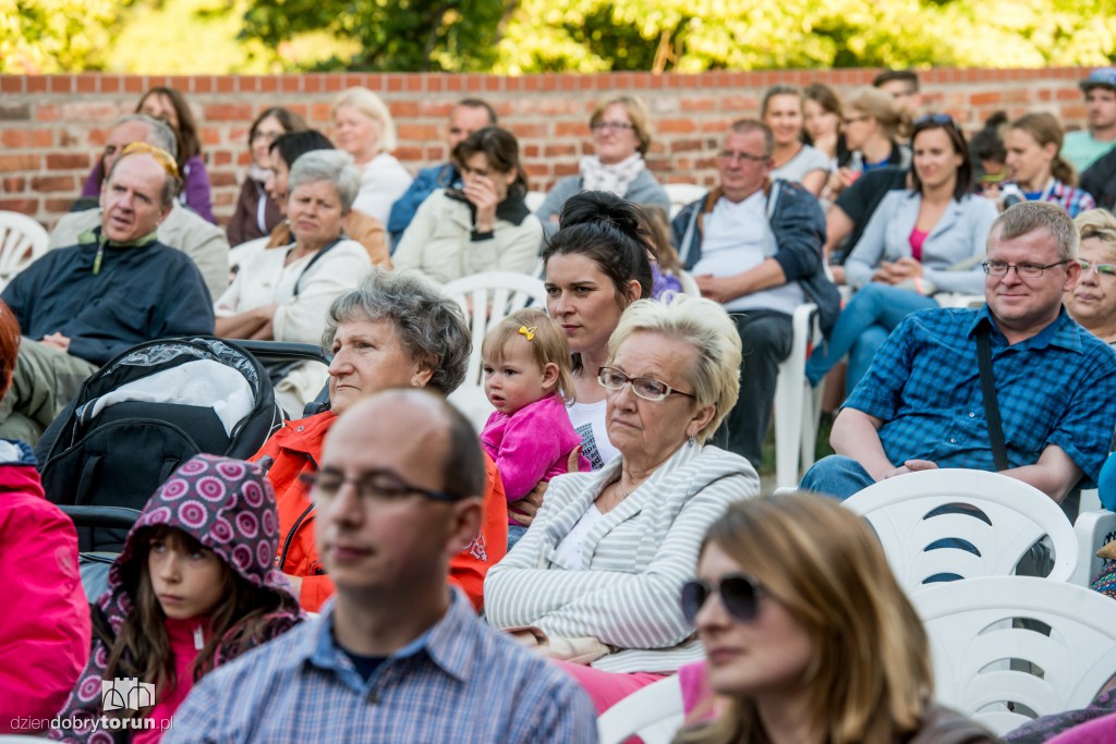 Festiwal Szant w ruinach zamku