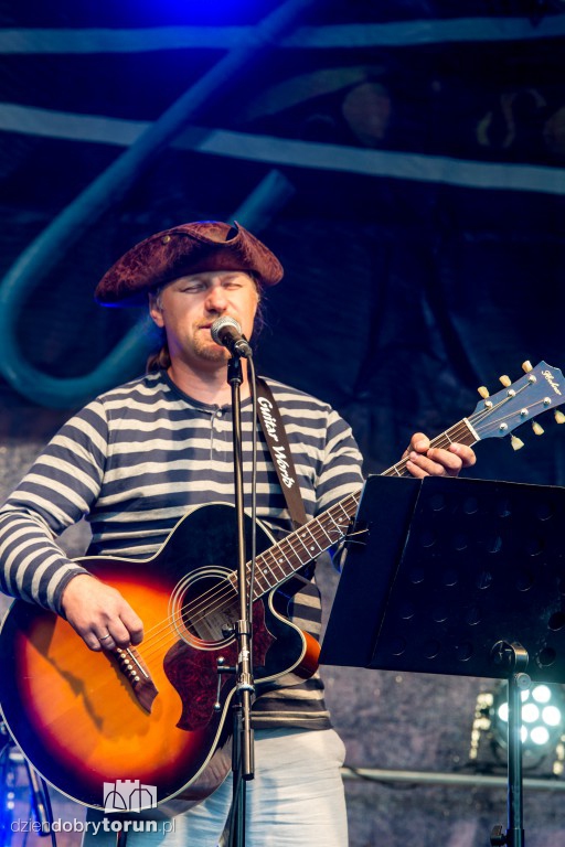 Festiwal Szant w ruinach zamku