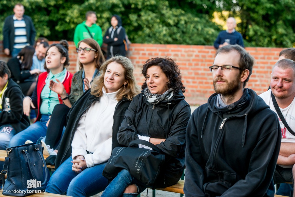 Festiwal Szant w ruinach zamku