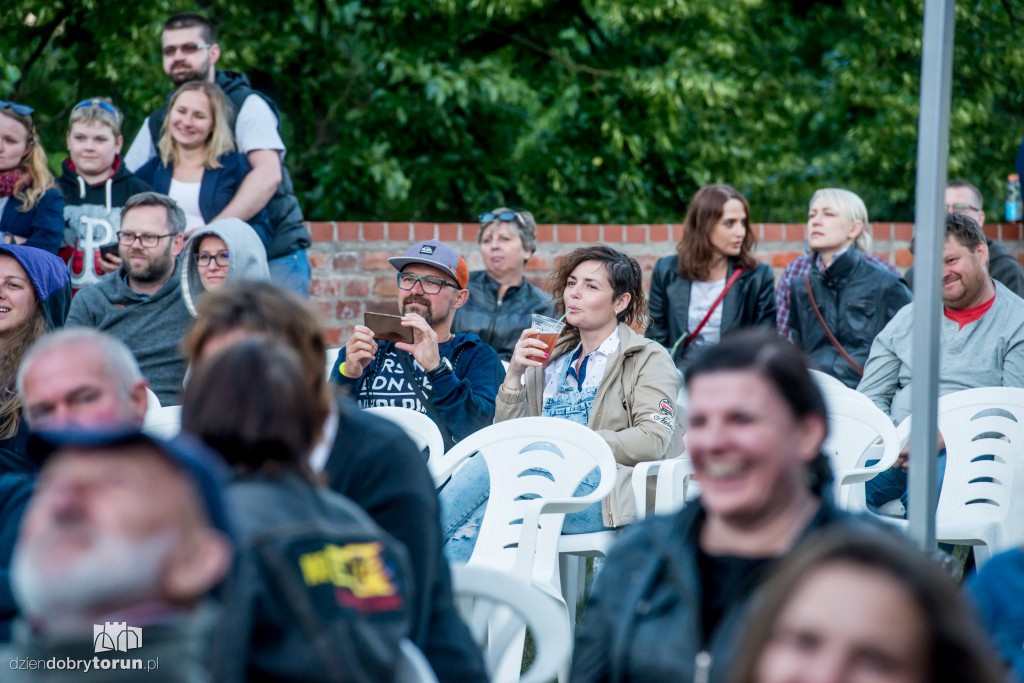 Festiwal Szant w ruinach zamku