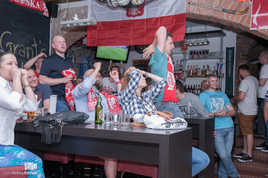 Tak torunianie kibicowali Polakom