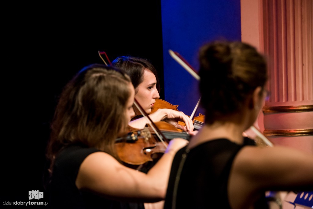Łanuszka śpiewa Cohena - koncert