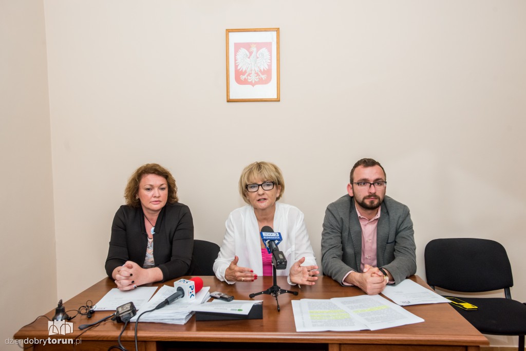 Michałek wciąż zbiera podpisy w sprawie UMK