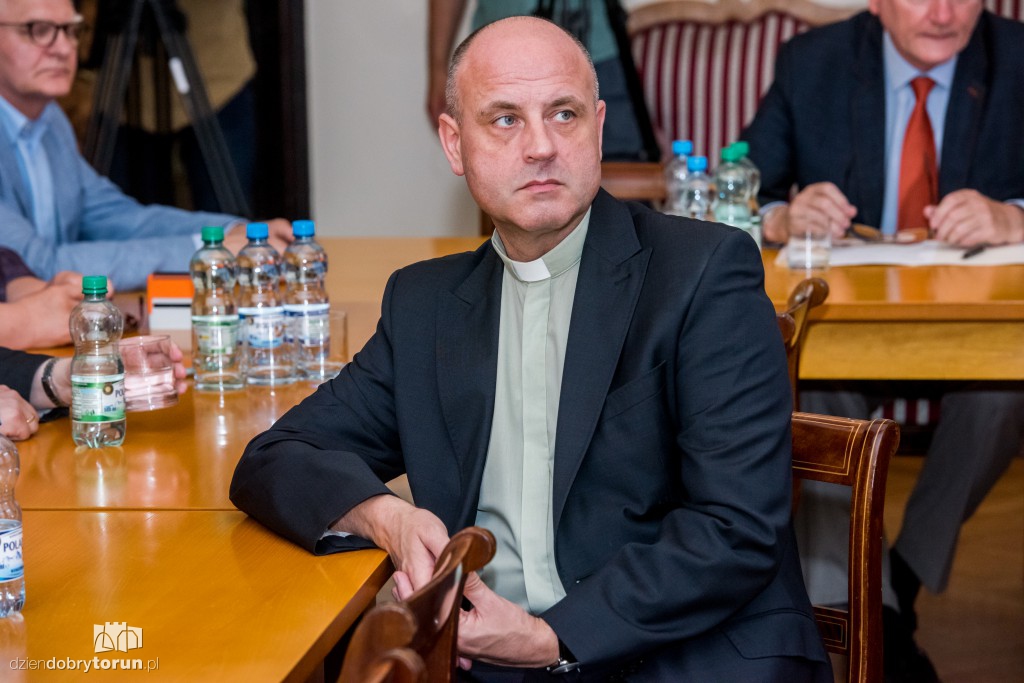 Umowy na drugi etap podpisane!