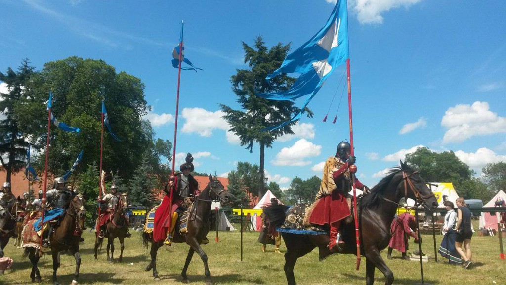 Wycieczka z biurem Ratuszanka
