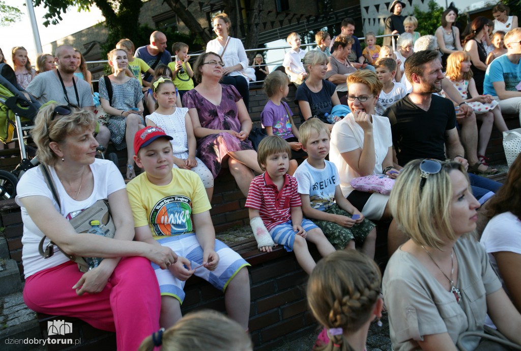 Noc świętojańska w teatrze