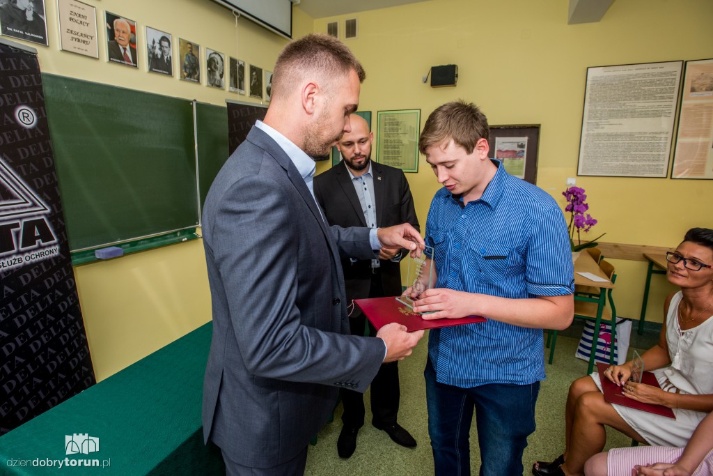 Zakończenie roku w szkole Delta