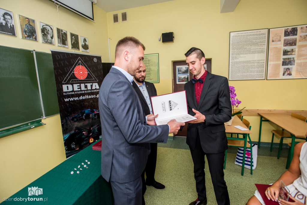 Zakończenie roku w szkole Delta