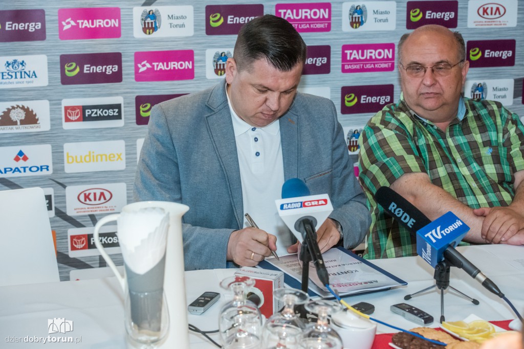 Julie McBride zawodniczką Energi Toruń