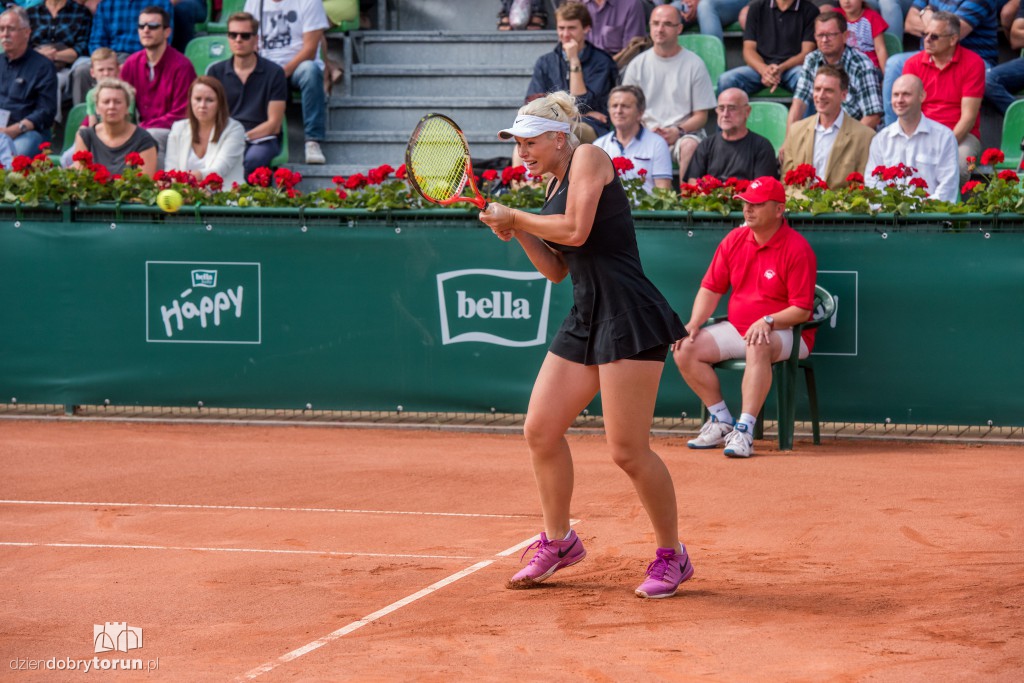Szinikowa wygrywa Bella Cup