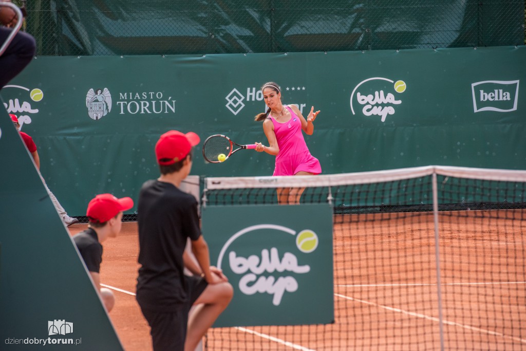 Szinikowa wygrywa Bella Cup
