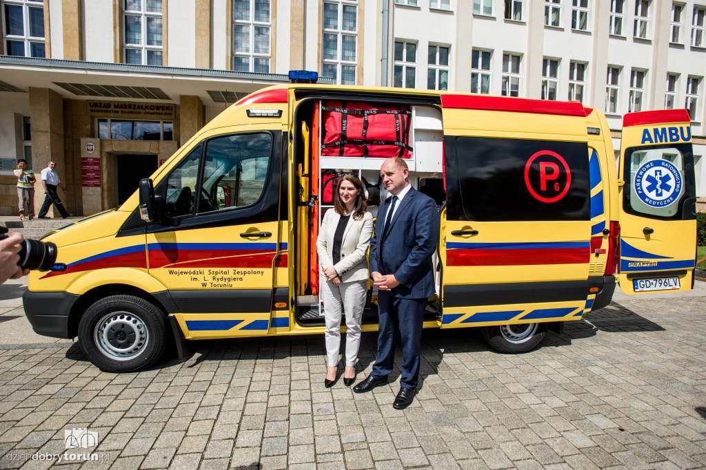 4 nowoczesne karetki trafią do szpitala!
