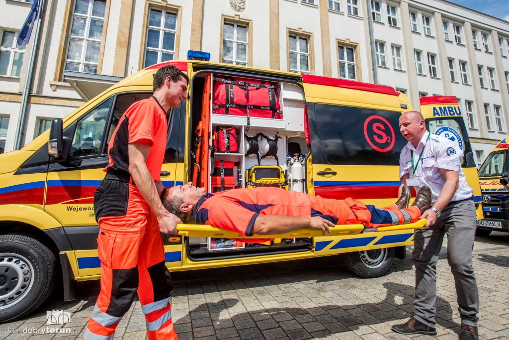 4 nowoczesne karetki trafią do szpitala!
