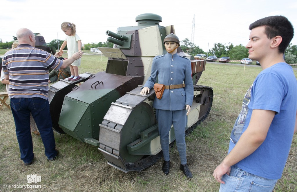 Festyn NATO na toruńskim poligonie