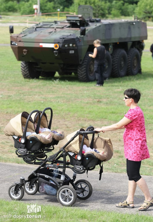 Festyn NATO na toruńskim poligonie