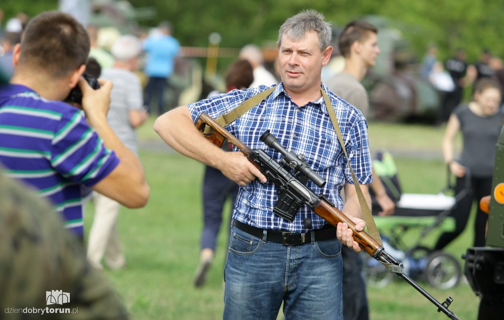 Festyn NATO na toruńskim poligonie