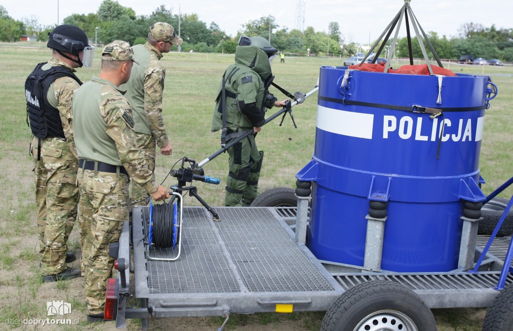 Festyn NATO na toruńskim poligonie