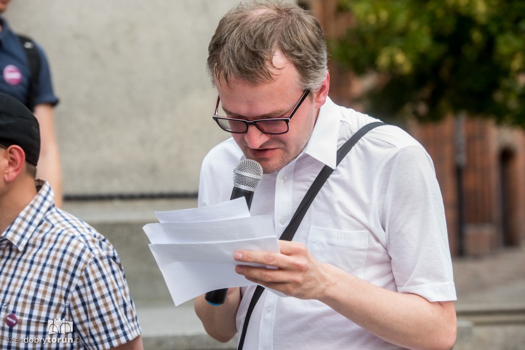 Torunianie przeciwko rasizmowi