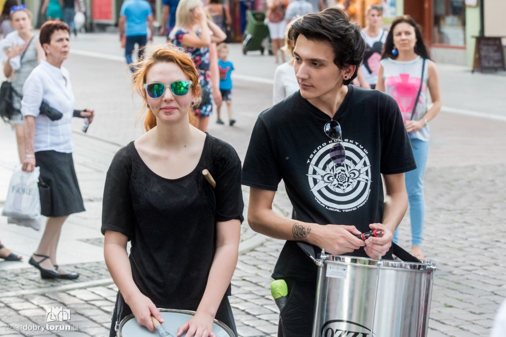 Torunianie przeciwko rasizmowi