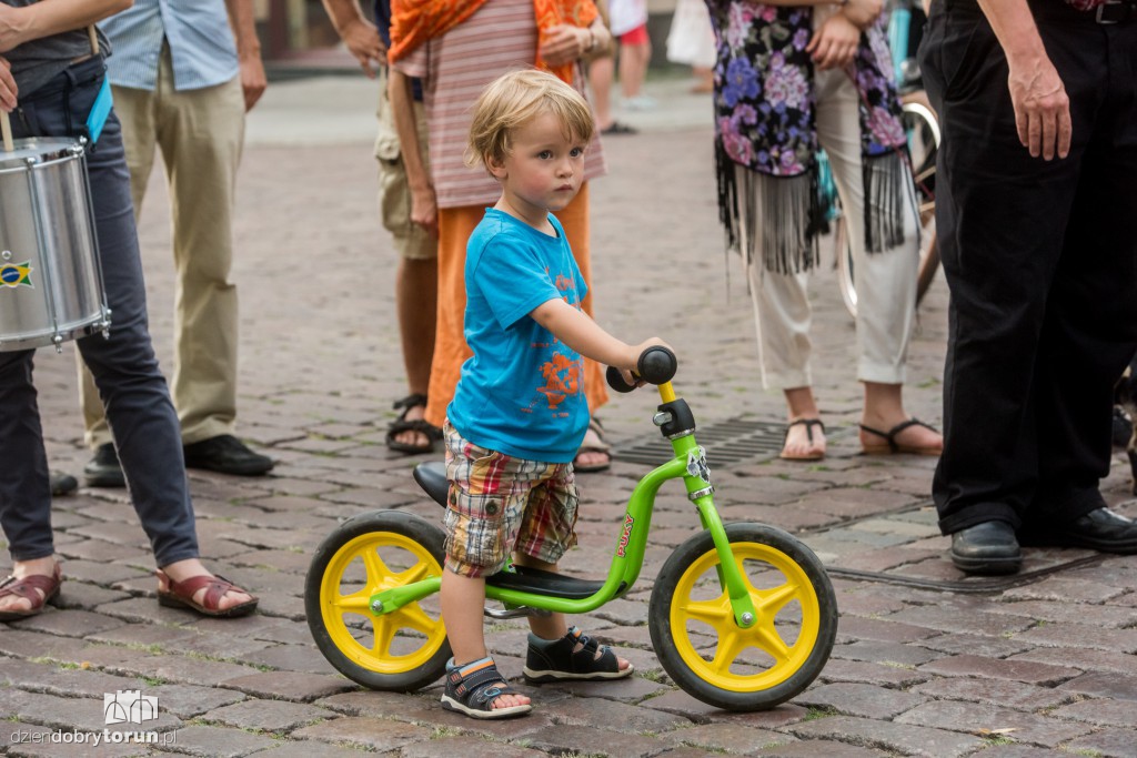 Torunianie przeciwko rasizmowi