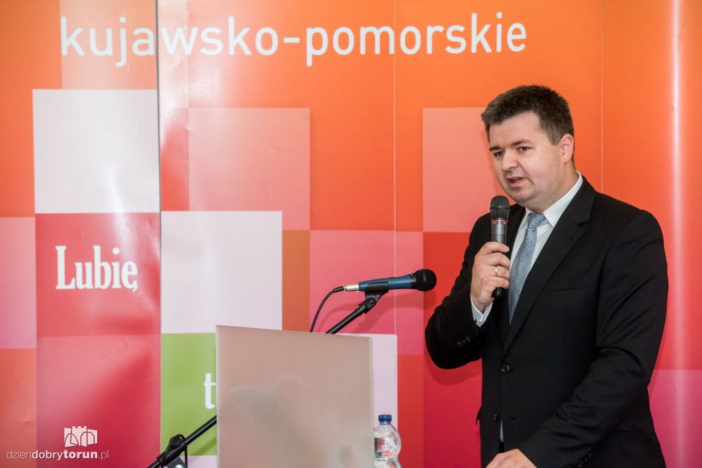 Umowy na staże i praktyki podpisane