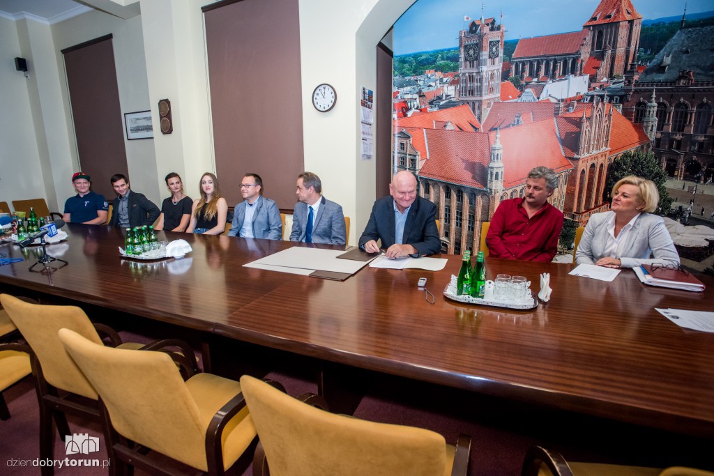 Prezydent nagrodził sportowców