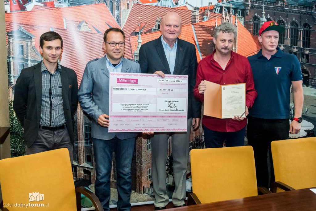 Prezydent nagrodził sportowców