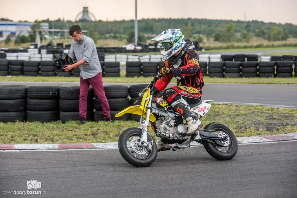 Trening młodych adeptów pit bike