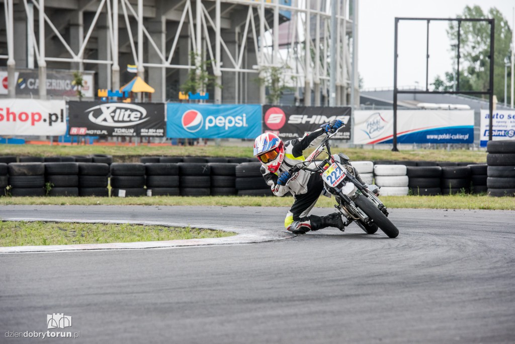 Trening młodych adeptów pit bike