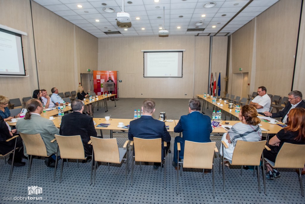 Parlamentarzyści o turystyce i promocji