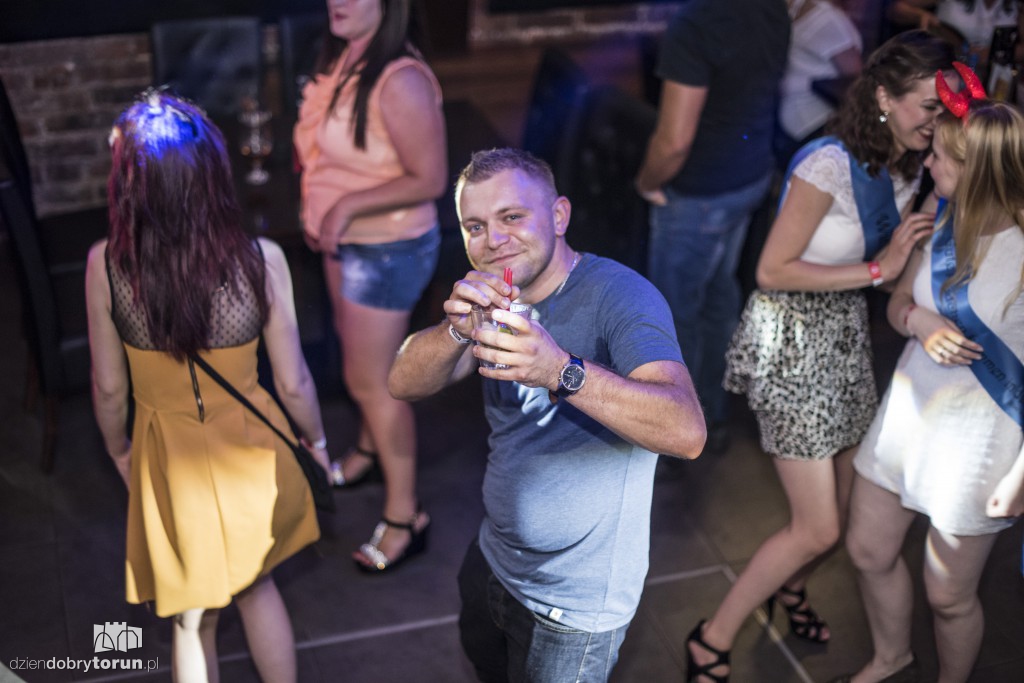 Barani Łeb by night